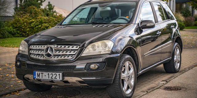 MERCEDES ML320