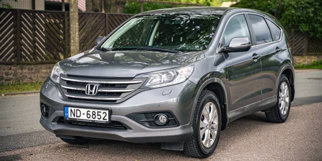 HONDA CR-V