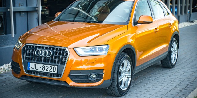AUDI Q3