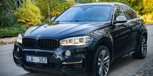 BMW X6