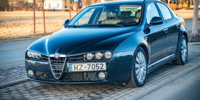 ALFA ROMEO 159