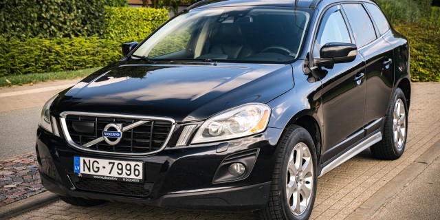 VOLVO XC 60