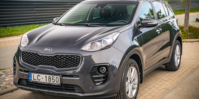 KIA SPORTAGE