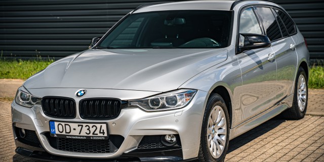 BMW 320