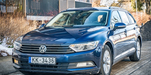 VOLKSWAGEN PASSAT (B8)