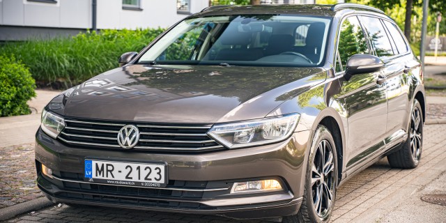 VOLKSWAGEN PASSAT (B8)