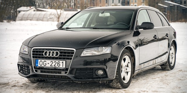 AUDI A4