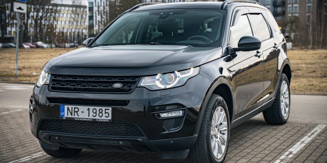 LAND ROVER Discovery Sport