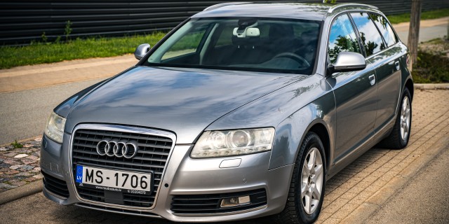 AUDI A6