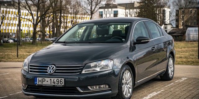 VOLKSWAGEN PASSAT (B7)