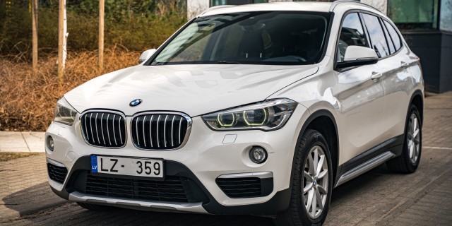 BMW X1