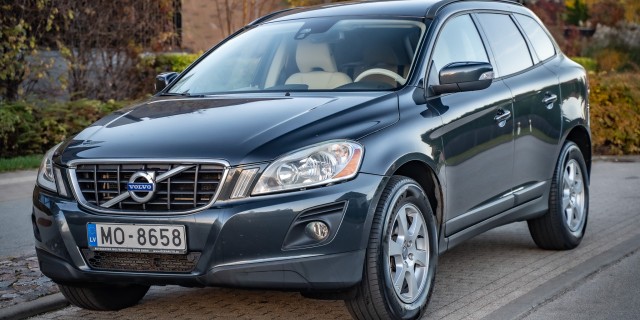 VOLVO XC 60
