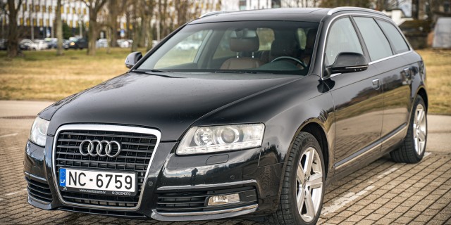 AUDI A6