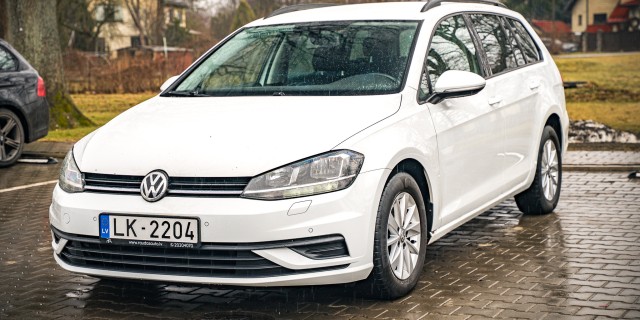 VOLKSWAGEN GOLF 7