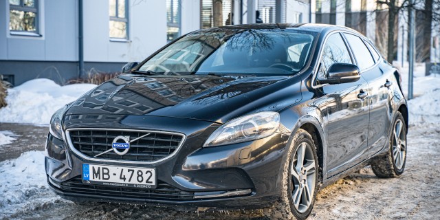 Volvo V40