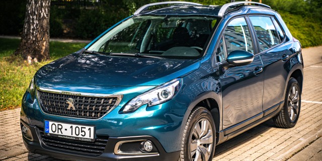 PEUGEOT 2008