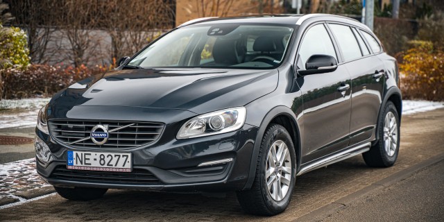 VOLVO V60