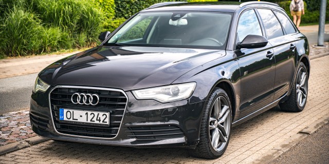 AUDI A6