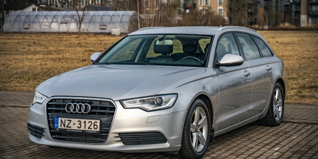 AUDI A6