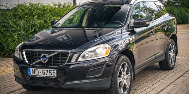 VOLVO XC 60