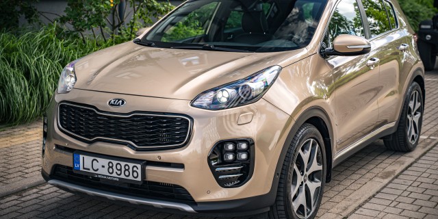KIA SPORTAGE