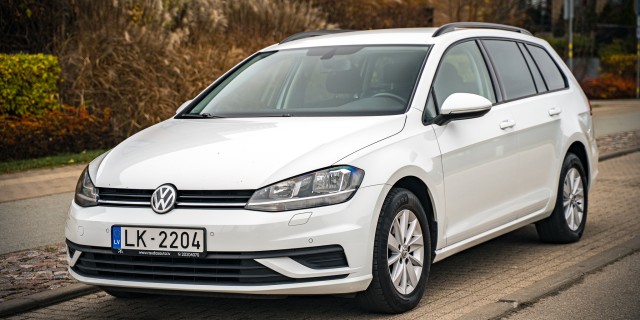 VOLKSWAGEN GOLF 7